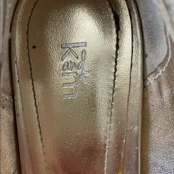 K&M Gold sparkle 3โ Heels, Size 6B, Like New ๐๐ - Picture 7 of 10